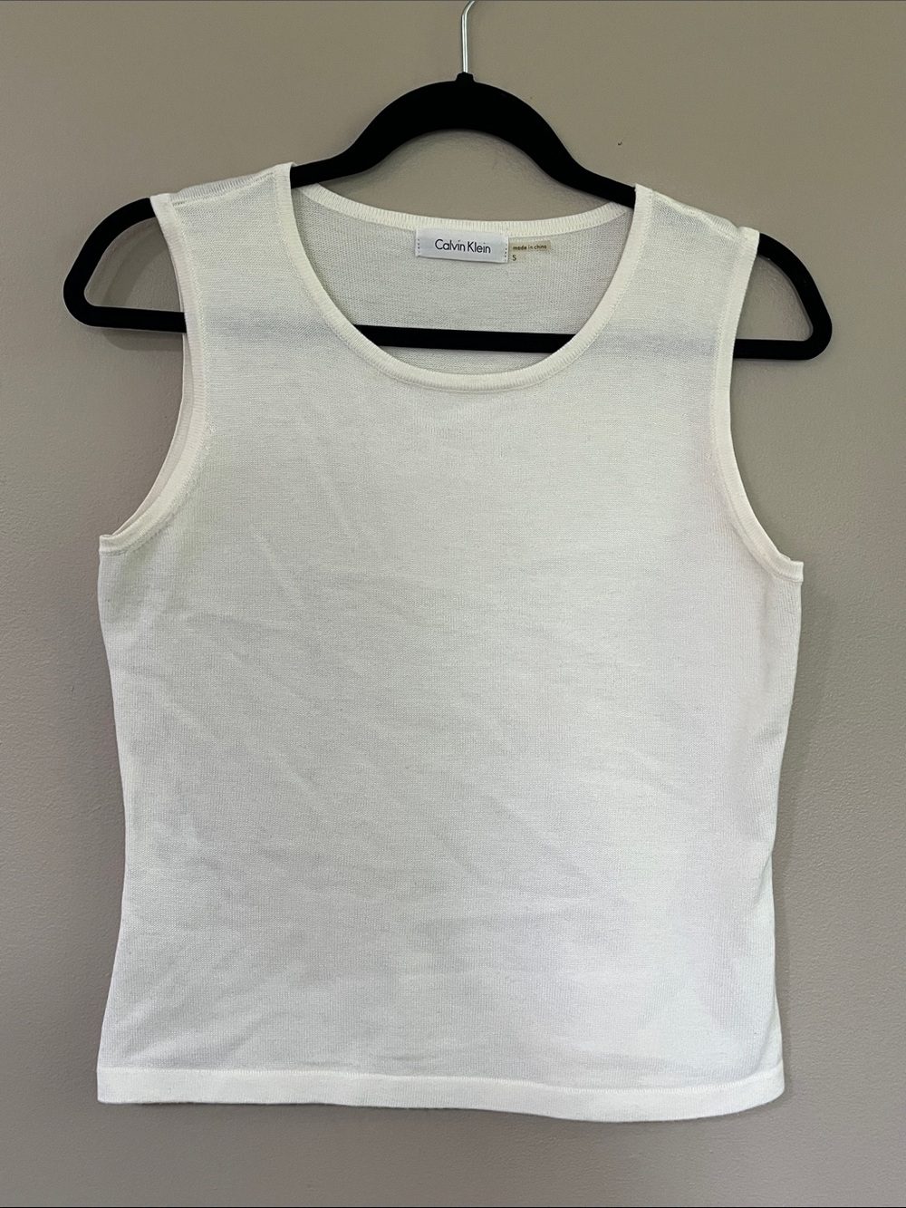 Calvin Klein White Scoop Neck Sleeveless Sweater Tank